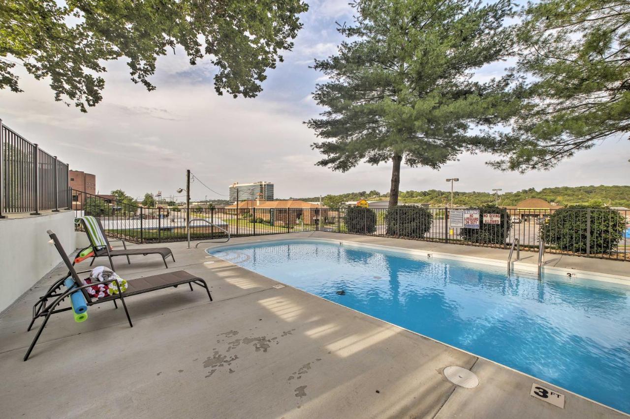 Downtown Branson Cottage With Pool Access! Экстерьер фото
