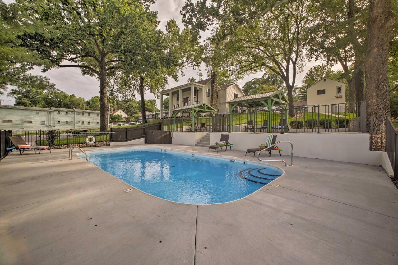 Downtown Branson Cottage With Pool Access! Экстерьер фото